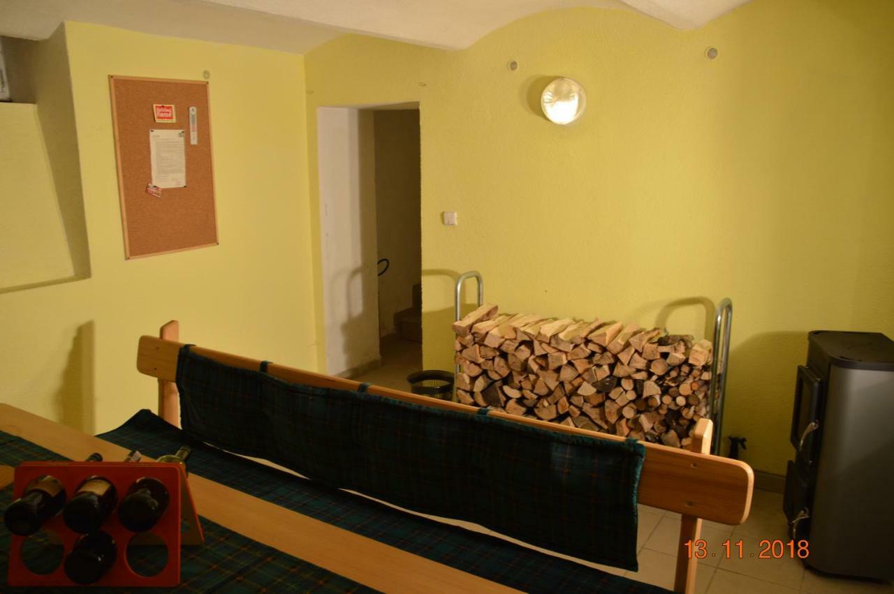 Penzion Pod Kostelem Bublava Exterior foto